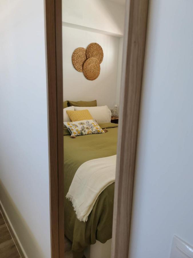 Lido Beachfront Torremolinos Bagian luar foto